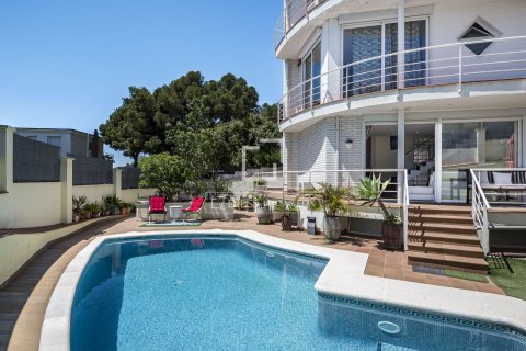 5 bedrooms villa for sale in Castelldefels, Barcelona, Catalonia, Spain № 7126