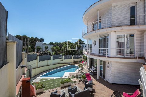 5 bedrooms villa for sale in Castelldefels, Barcelona, Catalonia, Spain № 7126 - photo 9