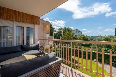 5 bedrooms villa for sale in Sant Just Desvern, Barcelona, Catalonia, Spain № 7131 - photo 10