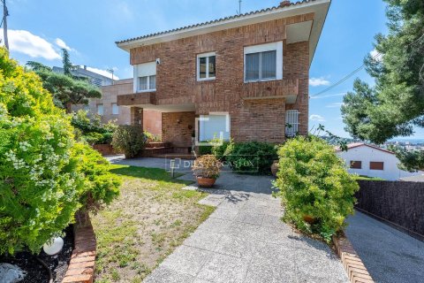 5 bedrooms villa for sale in Sant Just Desvern, Barcelona, Catalonia, Spain № 7131 - photo 15