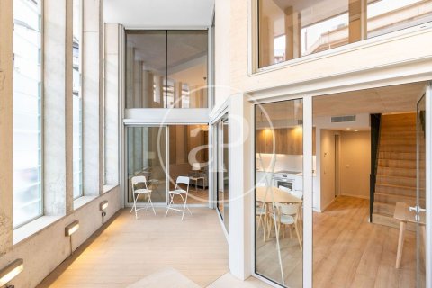 Кафе / ресторан с 2 спальнями в Л'Оспиталет-де-Льобрегате, Барселона, Каталония, Испания № 2417