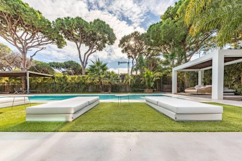 Сasa de 5 dormitorios en venta en Castelldefels, Barcelona, Cataluña, Spain № 6911 - foto 3