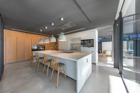 Сasa de 5 dormitorios en venta en Castelldefels, Barcelona, Cataluña, Spain № 6911 - foto 23
