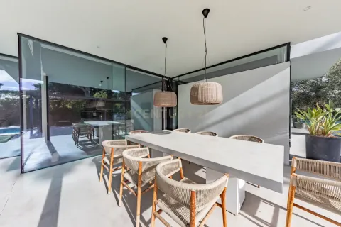 Сasa de 5 dormitorios en venta en Castelldefels, Barcelona, Cataluña, Spain № 6911 - foto 7