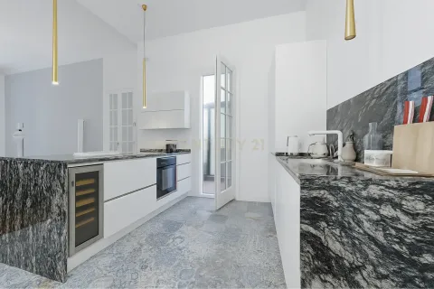 3 bedrooms apartment for sale in Barcelona, Catalonia, Spain № 6914 - photo 9