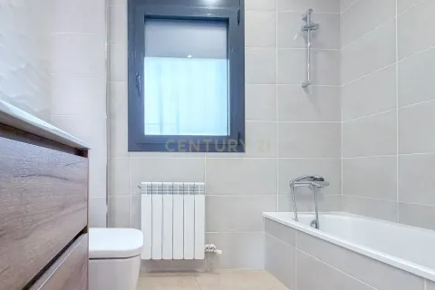 Сasa de 5 dormitorios en venta en L'Ametlla del Vallès, Barcelona, Cataluña, Spain № 6909 - foto 30