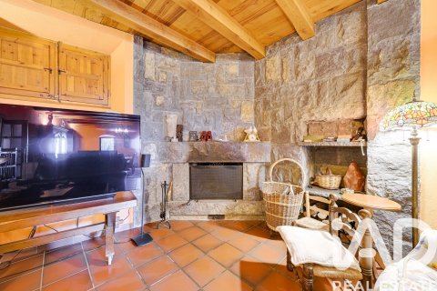 6 bedrooms house for sale in Amer, Girona, Catalonia, Spain № 7412 - photo 12
