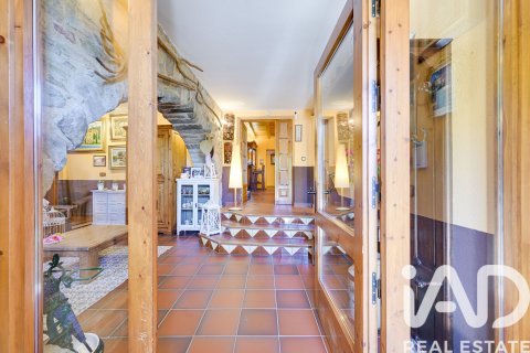 6 bedrooms house for sale in Amer, Girona, Catalonia, Spain № 7412 - photo 17