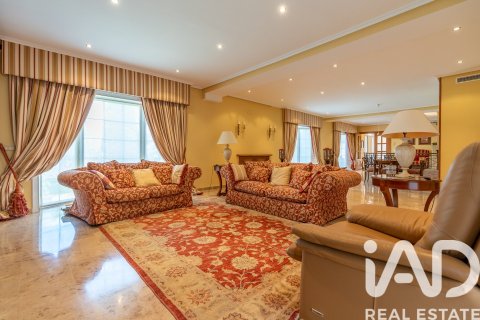6 bedrooms house for sale in Salou, Tarragona, Catalonia, Spain № 7416 - photo 30
