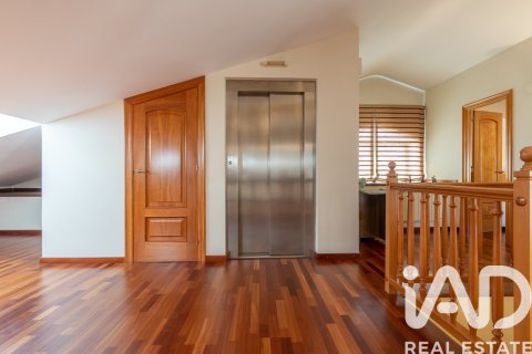 6 bedrooms house for sale in Salou, Tarragona, Catalonia, Spain № 7416 - photo 2