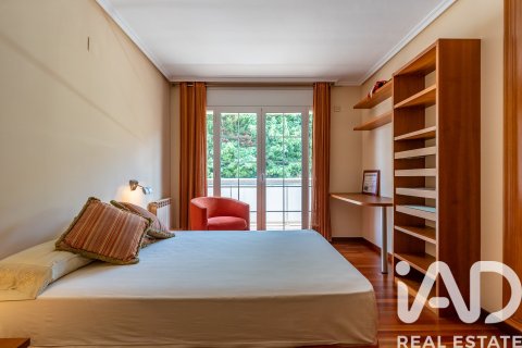 6 bedrooms house for sale in Salou, Tarragona, Catalonia, Spain № 7416 - photo 5