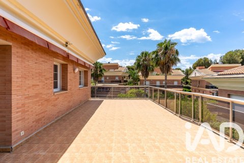 6 bedrooms house for sale in Salou, Tarragona, Catalonia, Spain № 7416 - photo 16
