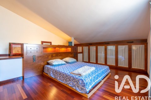 6 bedrooms house for sale in Salou, Tarragona, Catalonia, Spain № 7416 - photo 14