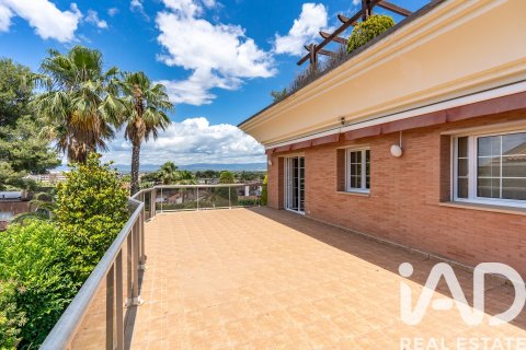 6 bedrooms house for sale in Salou, Tarragona, Catalonia, Spain № 7416 - photo 17