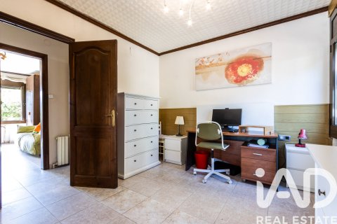 6 bedrooms house for sale in La Roca Del Valles, Barcelona, Catalonia, Spain № 7418 - photo 13