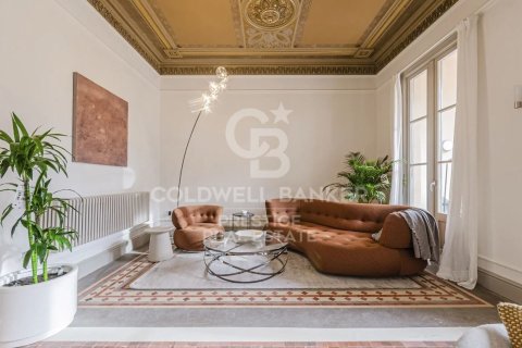 3 bedrooms apartment for sale in Barcelona, Catalonia, Spain № 5412 - photo 13