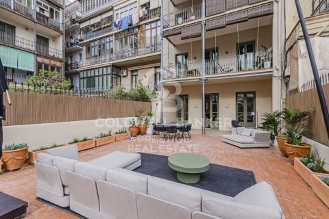 3 bedrooms apartment for sale in Barcelona, Catalonia, Spain № 5412 - photo 8