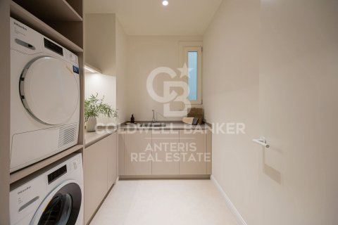 4 bedrooms apartment for sale in Barcelona, Catalonia, Spain № 5411 - photo 13