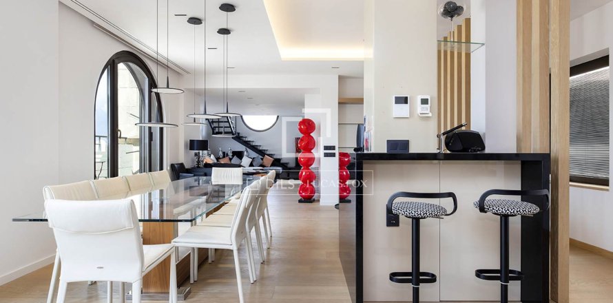 4 chambres penthouse à louer à Barcelona, Catalonia, Spain № 3758