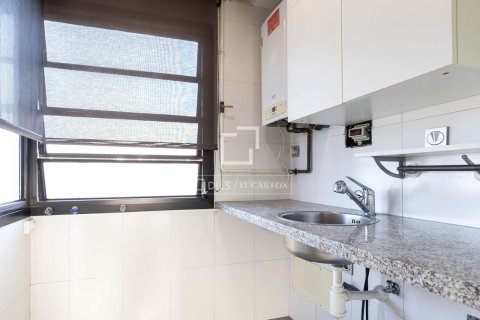 4 chambres apartment à louer à Esplugues de Llobregat, Barcelona, Catalonia, Spain № 3753 - photo 16