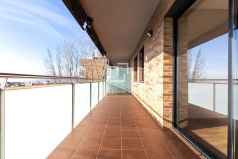 4 chambres apartment à louer à Esplugues de Llobregat, Barcelona, Catalonia, Spain № 3753 - photo 2