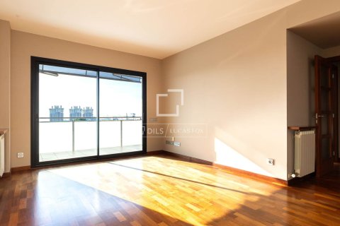 4 chambres apartment à louer à Esplugues de Llobregat, Barcelona, Catalonia, Spain № 3753