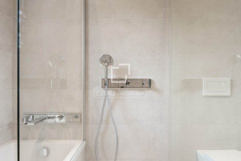 3 chambres apartment à louer à Barcelona, Catalonia, Spain № 3755 - photo 18