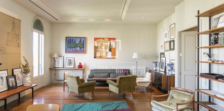 4 chambres apartment à louer à Barcelona, Catalonia, Spain № 3754