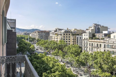 4 chambres apartment à louer à Barcelona, Catalonia, Spain № 3754 - photo 9
