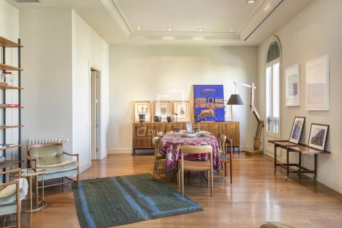 4 chambres apartment à louer à Barcelona, Catalonia, Spain № 3754 - photo 4