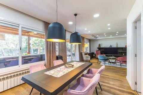 Купить дом в Гава, Испания с 8 комнат, 494м², № 1312 - фото 5