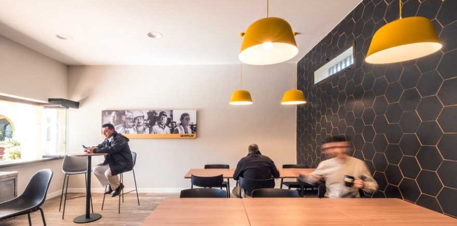 Коммерческая недвижимость в Барселоне, Каталония, Испания № 1318