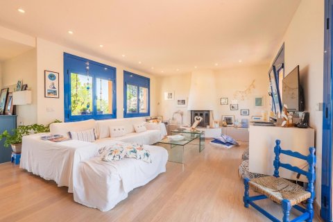 Купить дом в Бегур, Испания с 6 комнат, 310м², № 1313 - фото 10