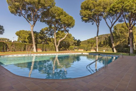 Купить квартиру в Льяфранк, Испания с 5 комнат, 118м², № 1316 - фото 18