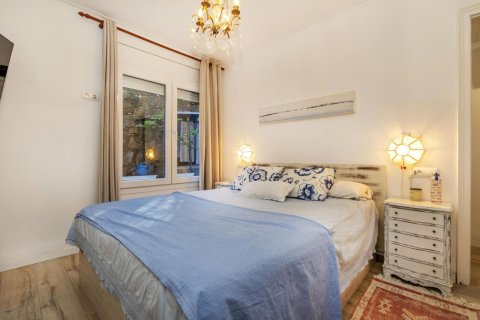 Купить квартиру в Льяфранк, Испания с 5 комнат, 118м², № 1316 - фото 13