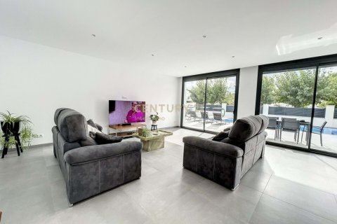 Купить дом в Эмпуриабрава, Испания с 5 спален, 327м², № 2338 - фото 7