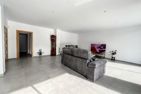 Купить дом в Эмпуриабрава, Испания с 5 спален, 327м², № 2338 - фото 5