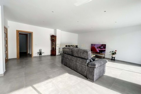 Купить дом в Эмпуриабрава, Испания с 5 спален, 327м², № 2338 - фото 4