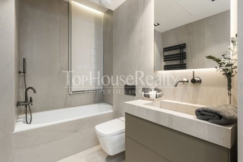 Купить квартиру в Старый город, Барселона, Испания с 2 спальни, 88м², № 2343 - фото 25