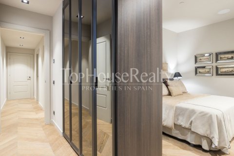 Купить квартиру в Старый город, Барселона, Испания с 2 спальни, 88м², № 2343 - фото 20