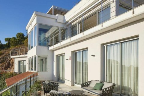 Купить дом в Тамариу, Испания с 7 комнат, № 1755 - фото 17