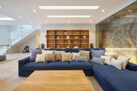 Купить дом в Тамариу, Испания с 7 комнат, № 1755 - фото 25