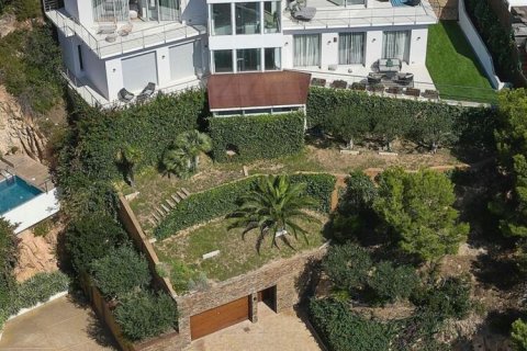 Купить дом в Тамариу, Испания с 7 комнат, № 1755 - фото 12