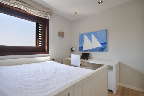 Купить дом в Сан-Андреу-де-Льяванерес, Испания с 8 комнат, № 1753 - фото 14