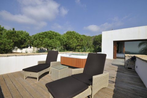 Купить дом в Сан-Андреу-де-Льяванерес, Испания с 8 комнат, № 1753 - фото 27