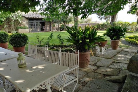 Купить дом в Санта-Кристина-д'Аро, Испания с 10 комнат, № 1759 - фото 10