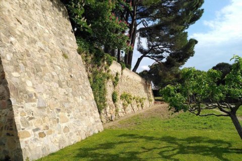 Купить дом в Санта-Кристина-д'Аро, Испания с 10 комнат, № 1759 - фото 6