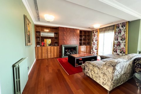 Купить дом в Сан-Висенс де Монтальт, Испания с 7 комнат, № 1754 - фото 5