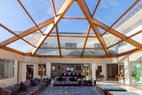 Купить дом в Пералада, Испания с 6 комнат, № 1756 - фото 3