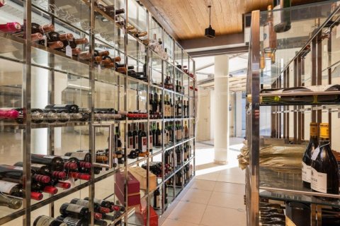 Купить дом в Пералада, Испания с 6 комнат, № 1756 - фото 8